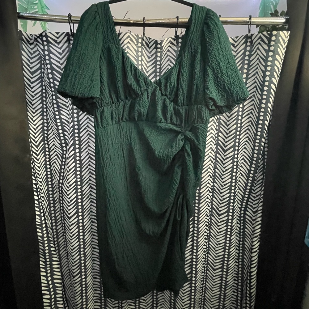 Emerald midi